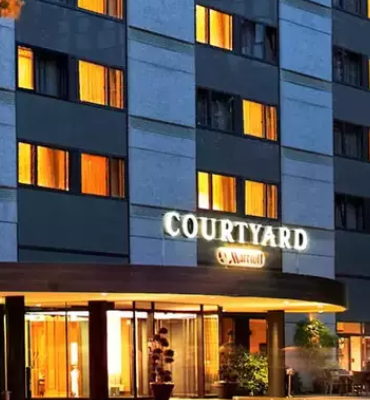 Courtyard Duesseldorf Seestern